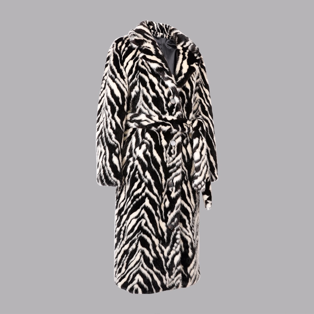 人造毛翻領(lǐng)長款外套